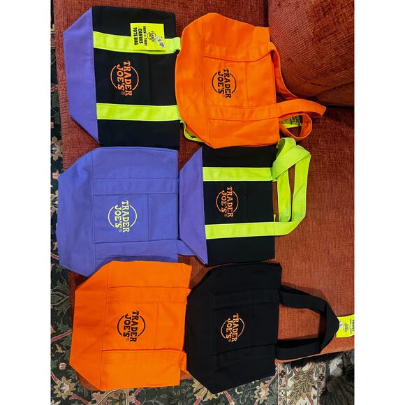 Trader Joe's Mini Halloween Totes- 6 pieces, variety of colors - Picture 7 of 7